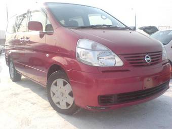 2004 Nissan Serena Photos