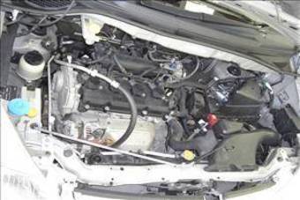 2004 Nissan Serena Photos