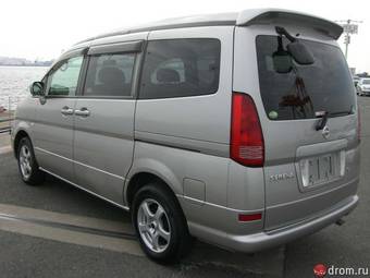 2004 Nissan Serena Photos