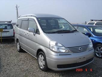 2004 Nissan Serena Pics