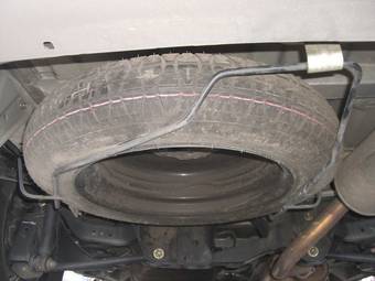 2004 Nissan Serena Pics