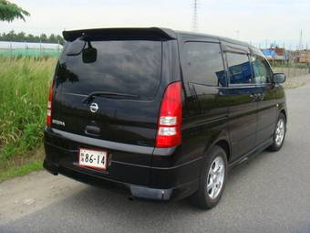 2004 Nissan Serena Pictures