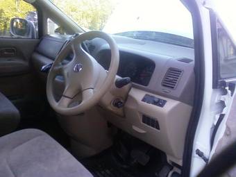 2004 Nissan Serena For Sale