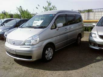 2004 Nissan Serena Pictures