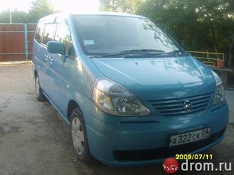 2004 Nissan Serena Photos