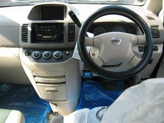 2004 Nissan Serena For Sale