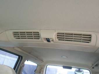 2005 Nissan Serena For Sale