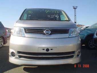 2005 Nissan Serena Images