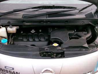 2005 Nissan Serena Pics