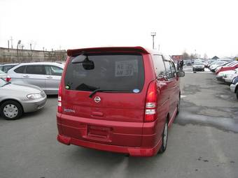 2005 Nissan Serena Pictures