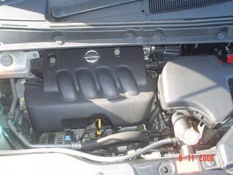 2005 Nissan Serena Photos