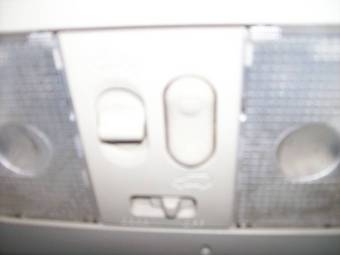 2005 Nissan Serena Photos