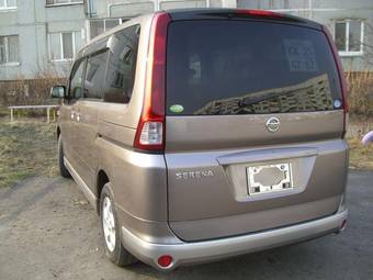 2005 Nissan Serena Pictures