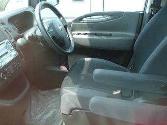 2005 Nissan Serena For Sale