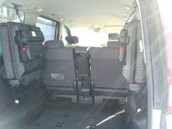 2005 Nissan Serena For Sale