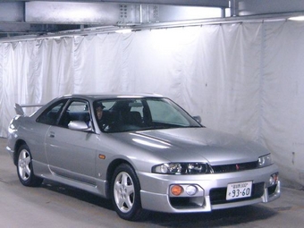 1995 Nissan Skyline