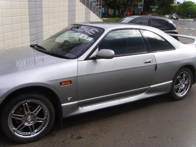 1995 Nissan Skyline