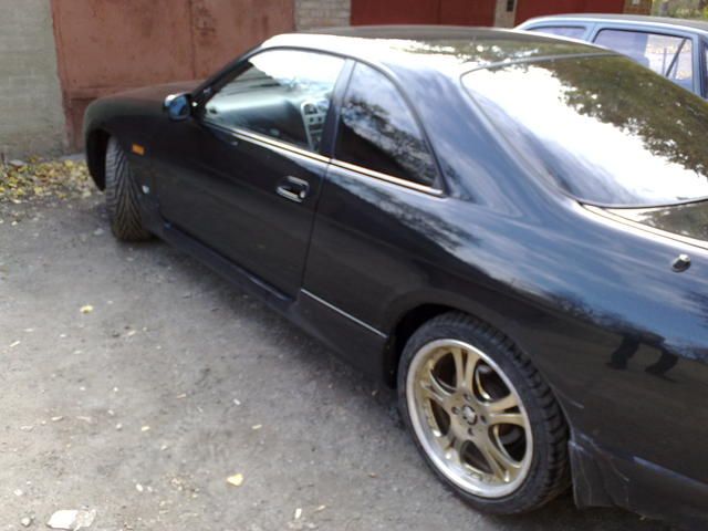 1995 Nissan Skyline