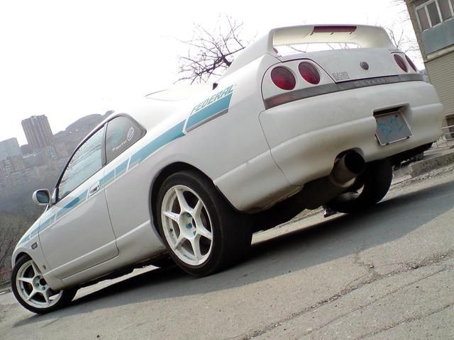 1995 Nissan Skyline