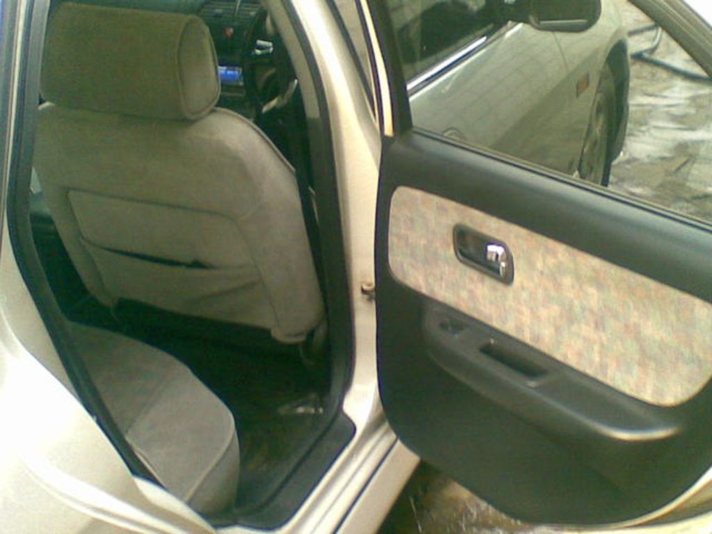 1995 Nissan Skyline