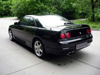 1995 Nissan Skyline Pics