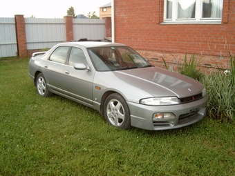 1996 Nissan Skyline