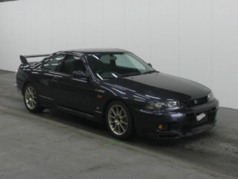 1996 Nissan Skyline