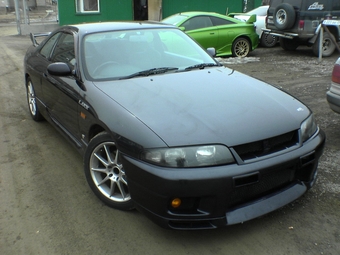 1996 Nissan Skyline