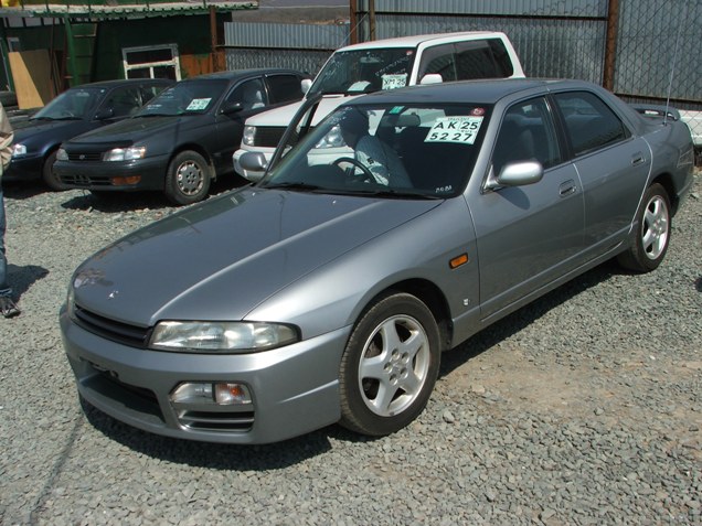 1996 Nissan Skyline