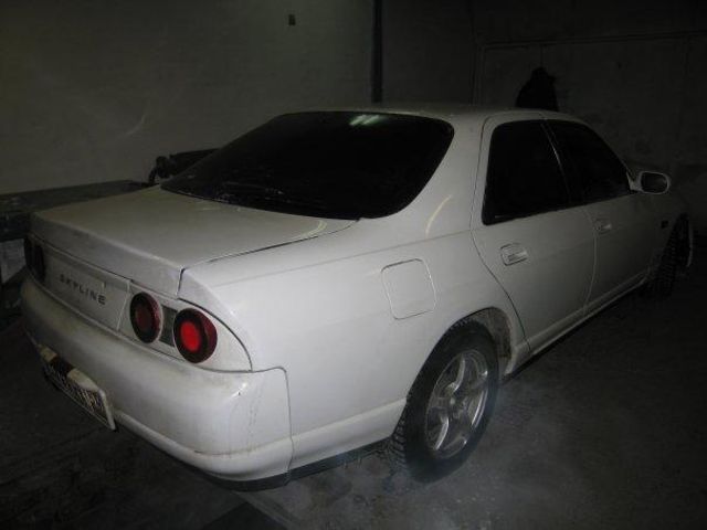 1996 Nissan Skyline