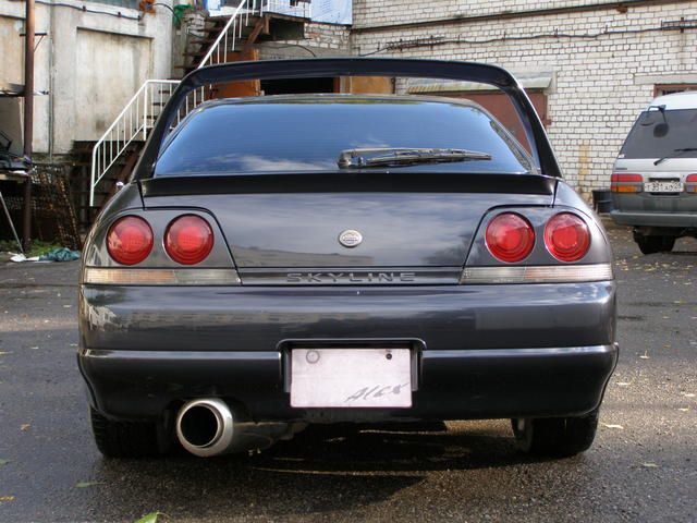 1996 Nissan Skyline