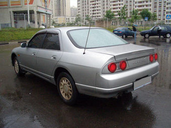 1996 Nissan Skyline Images