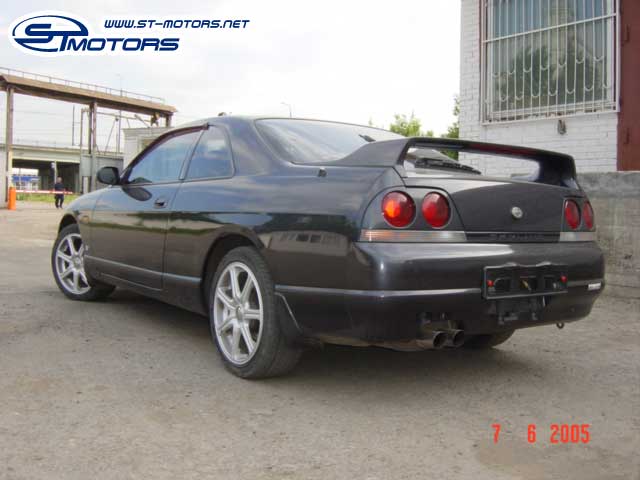 1996 Nissan Skyline Pictures