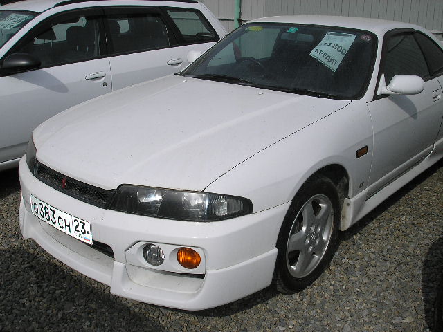1996 Nissan Skyline Pics