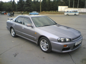 1998 Nissan Skyline