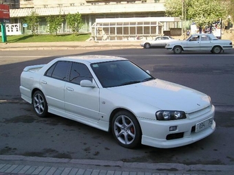 1998 Nissan Skyline