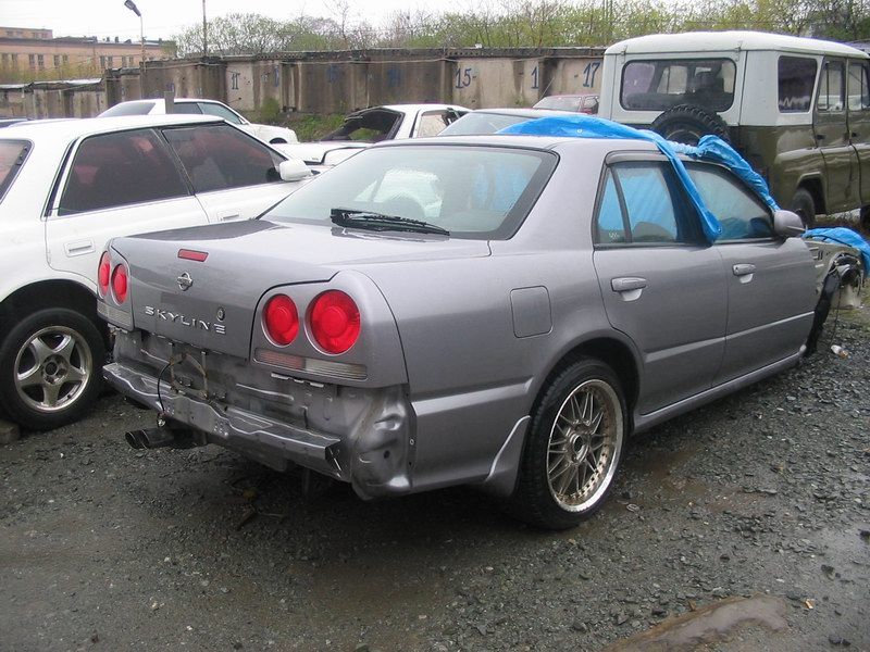 1998 Nissan Skyline