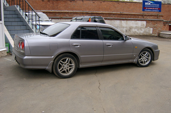 1998 Nissan Skyline