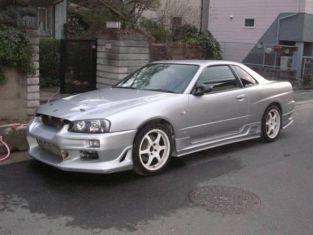 1998 Nissan Skyline