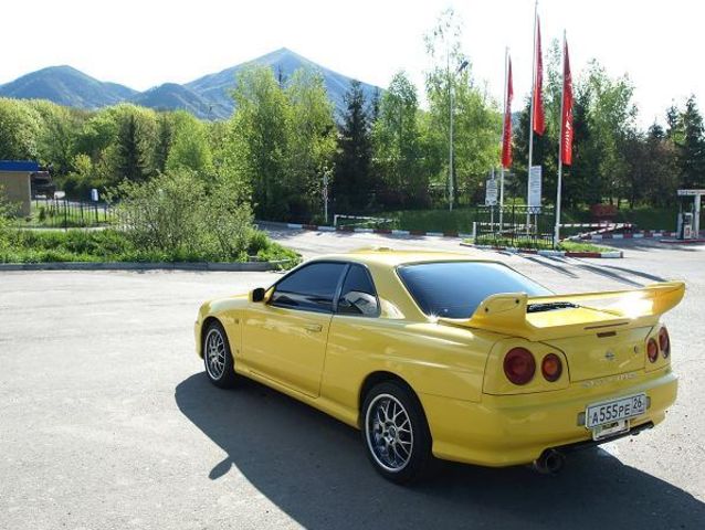1998 Nissan Skyline