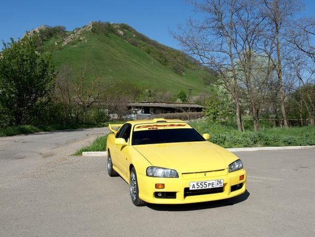 1998 Nissan Skyline