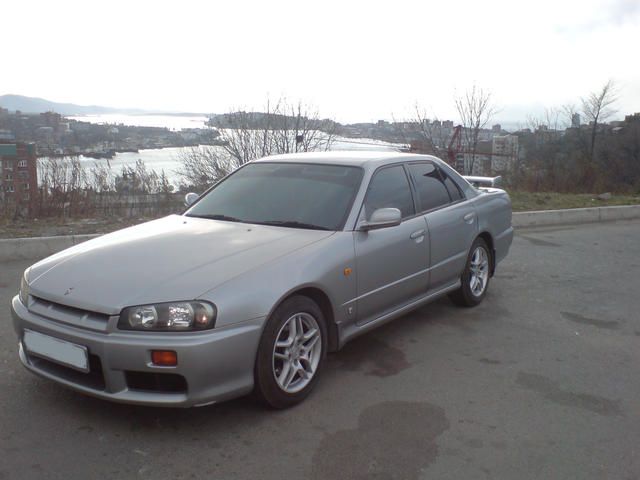 1998 Nissan Skyline