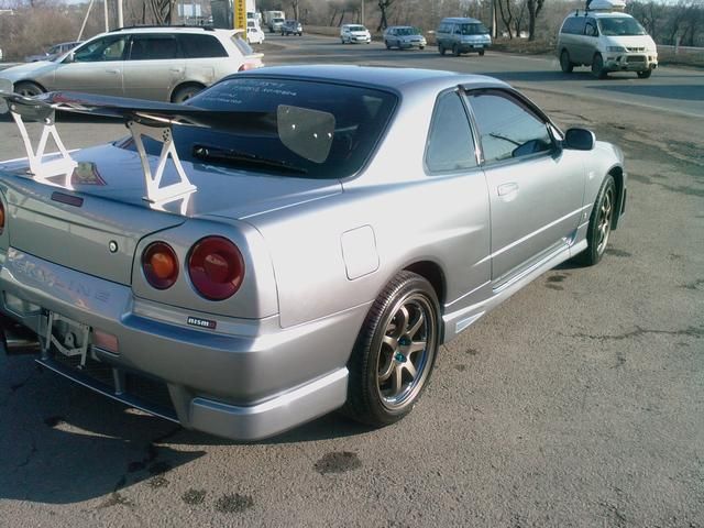 1998 Nissan Skyline