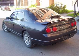 1998 Nissan Skyline Pictures