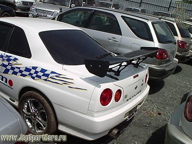 1998 Nissan Skyline Photos