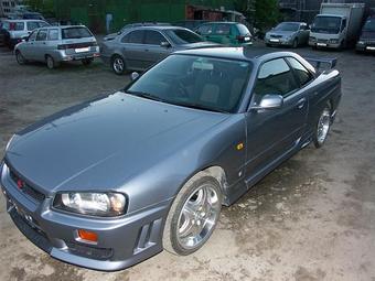 1998 Nissan Skyline Photos