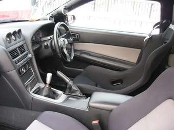 1998 Nissan Skyline Images