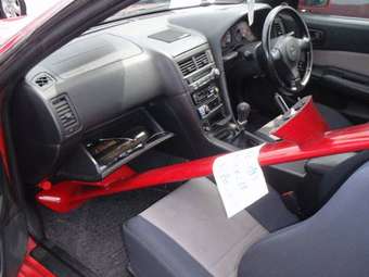 1998 Nissan Skyline Images