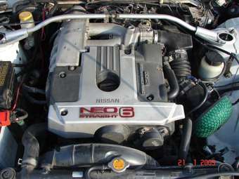 1998 Nissan Skyline Photos
