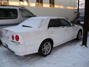 1998 Nissan Skyline Photos